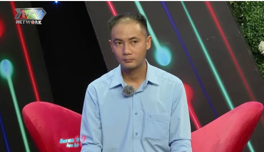 Kỹ sư điện U.40 vỡ òa khi chinh phục được cô gái xinh đẹp