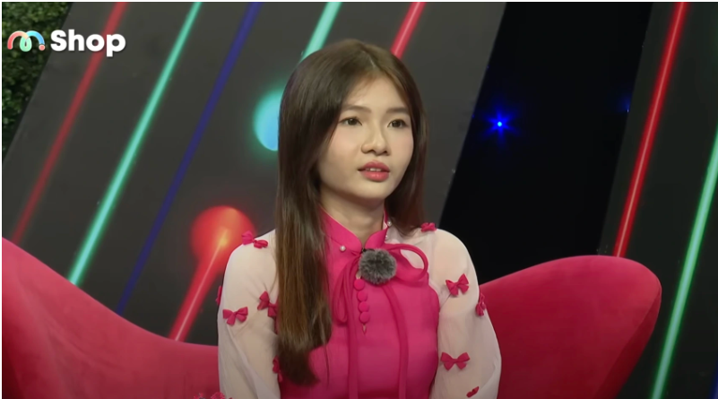 Cháu ruột cố nghệ sĩ Minh Thuận đến 'Bạn muốn hẹn hò' khiến Ngọc Lan xúc động