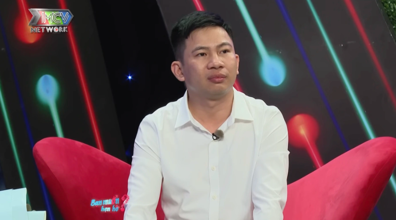 Chàng trai 32 tuổi vỡ òa khi chinh phục được gái xinh trên show hẹn hò