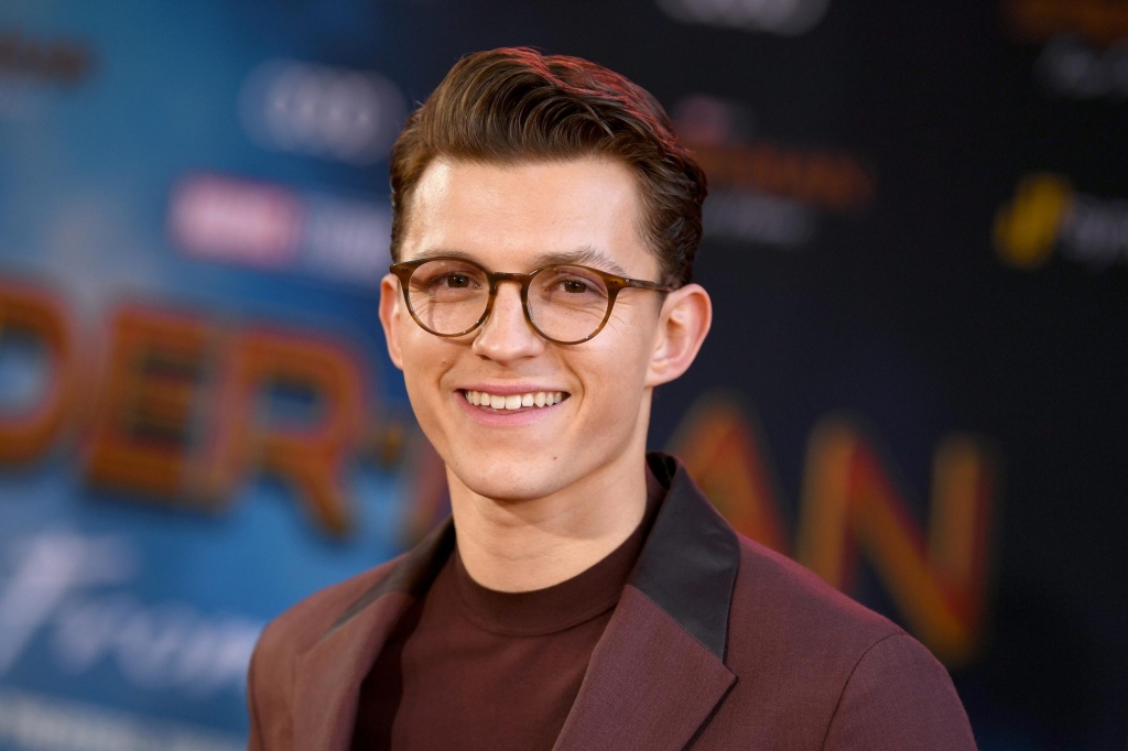 Người nhện chưa ra mắt, Tom Holland đã có phim mới 