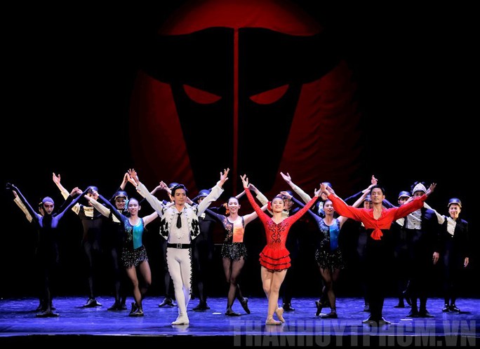 Tổ khúc ballet Carmen ra mắt khán giả TP HCM - Ảnh 2.