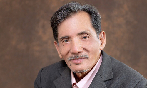 Diễn viên Thương Tín vất vả mưu sinh - Ảnh 1.