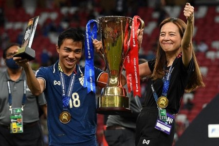 "Messi Thái" Chanathip nhận danh hiệu Cầu thủ hay nhất AFF Cup 2020