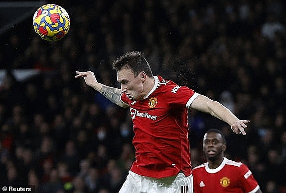 Man Utd thua trong lần đầu tiên Ronaldo đeo băng đội trưởng