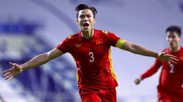 Quế Ngọc Hải thôi giữ băng đội trưởng tuyển Việt Nam