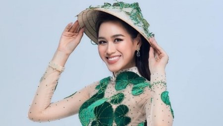 Fan thích thú khi Đỗ Thị Hà tung bộ ảnh "áo dài rau má"