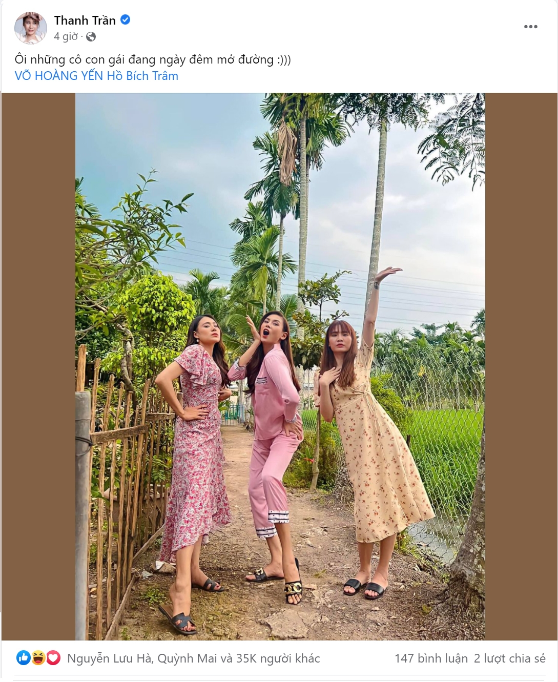 Siêu mẫu Võ Hoàng Yến lộ ảnh Siêu mẫu Võ Hoàng Yến lộ ảnh ở phim trường sau hơn 10 năm vắng bóng màn ảnh nhỏ