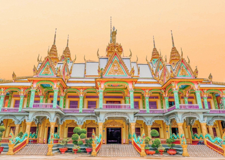 Lạc lối với khung cảnh nguy nga ở ngôi chùa có tượng Phật nằm lớn nhất Việt Nam - 2