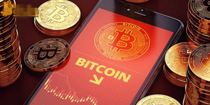 Giá Bitcoin hôm nay 23/1: Bitcoin ‘rực lửa', trăm tỷ USD bị thổi bay - 1