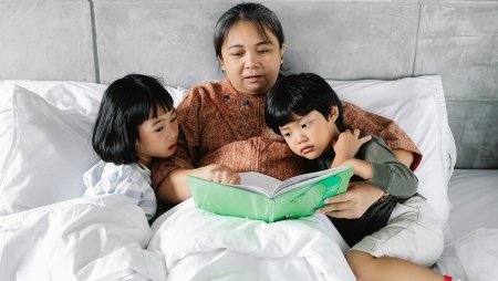 8 lợi ích của việc kể chuyện cho con trước khi ngủ