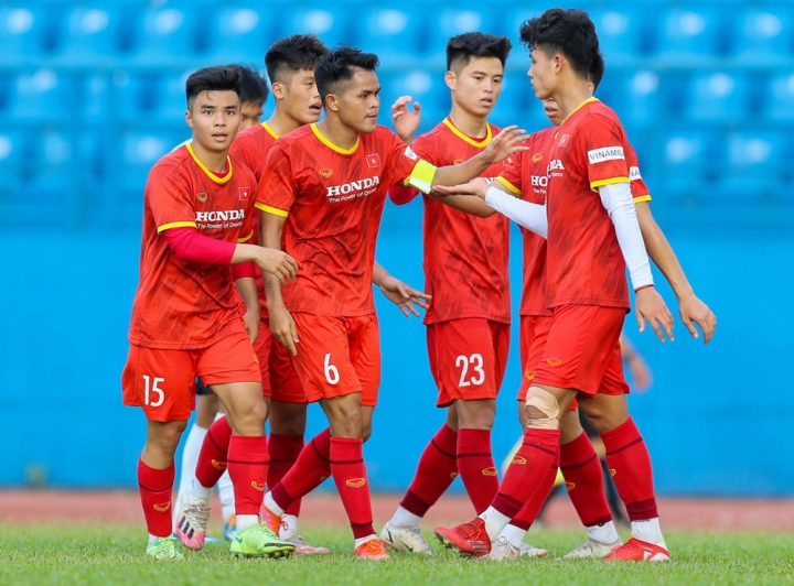 BLV Quang Huy: 'U23 Việt Nam vào bảng đấu thuận lợi' - 1