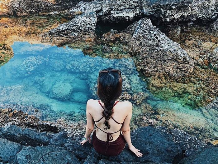 Chill ở ‘hồ vô cực’ được mẹ thiên nhiên tạo ra giữa biển tại đảo ngọc Phú Quý - 9