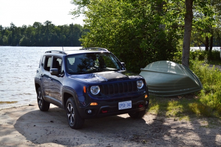 Những mẫu SUV có khoảng sáng gầm cao nhất - 1