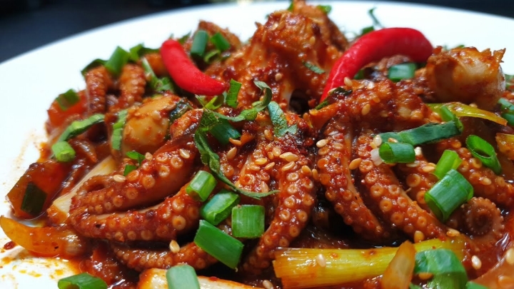 Trời lạnh 8 độ, phải đi ăn mấy món nóng hổi, khói nghi ngút này mới đúng bài - 5