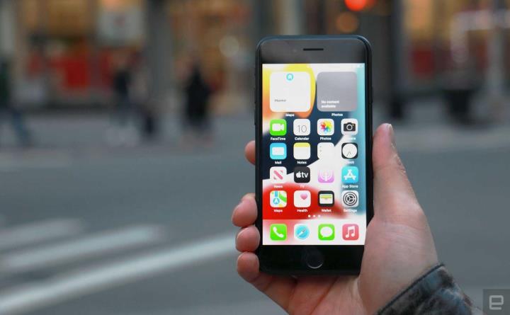 iPhone SE 2022 có gì mới? - 1