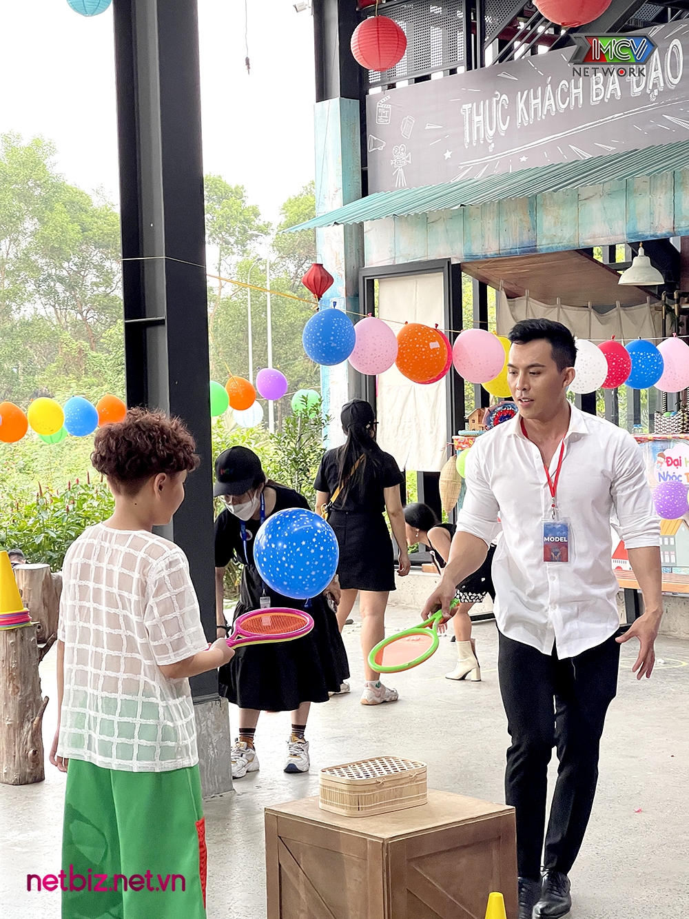 'Đại hội nhóc trùm' được cả hoa hậu H'Hen Niê, Hương Giang ủng hộ