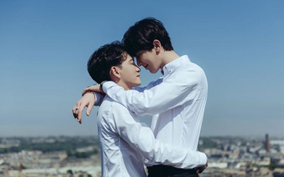 Yêu bạn học đồng giới: 'Tình đầu vỡ tan vì định kiến xã hội'