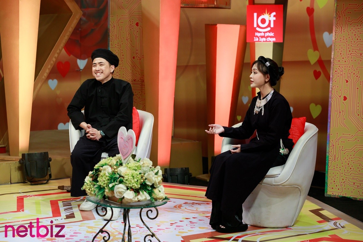 Bà xã Hot Producer Huy Lee tiết lộ hôn nhân ‘sóng gió’, suýt bị bố từ mặt Bà xã Hot Producer Huy Lee tiết lộ hôn nhân ‘sóng gió’, suýt bị bố từ mặt