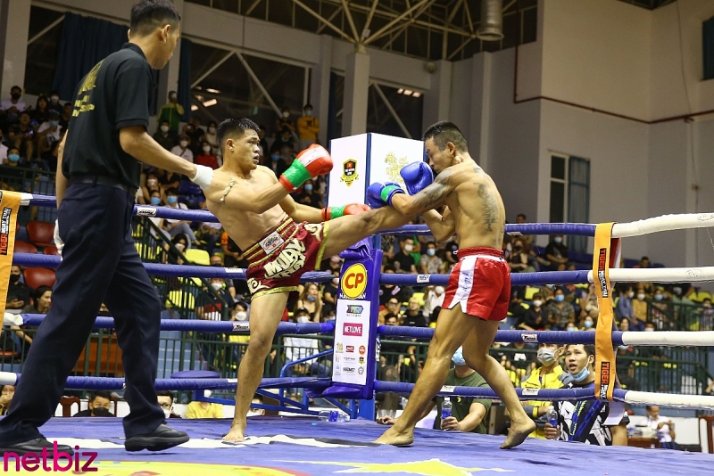 Những pha đổ máu ướt đẫm sàn One Muay Championship 2022