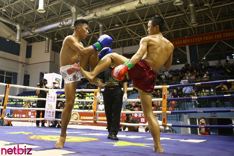 Những pha đổ máu ướt đẫm sàn One Muay Championship 2022