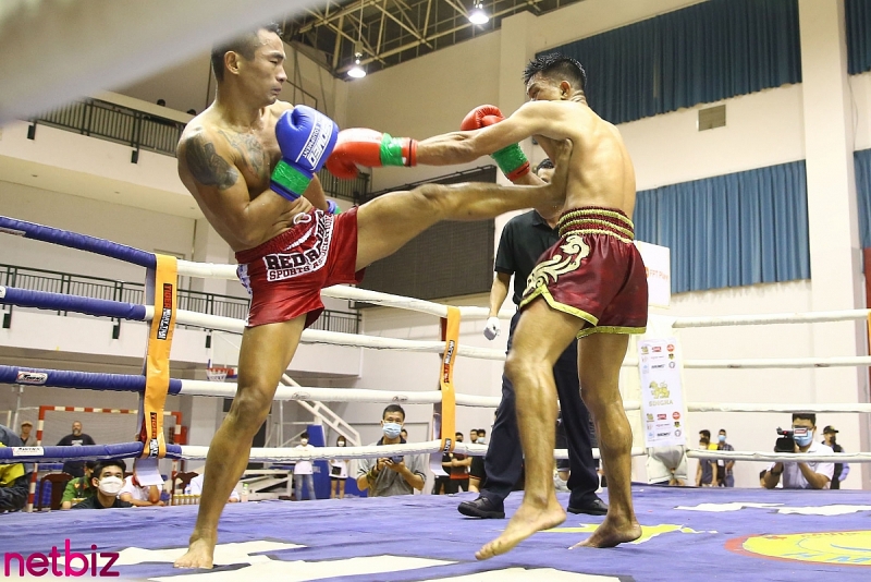 Những pha đổ máu ướt đẫm sàn One Muay Championship 2022