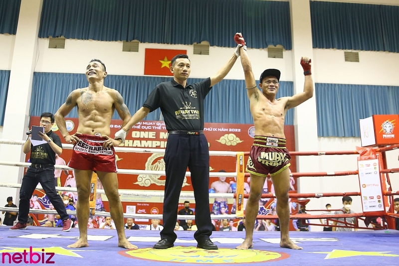 Những pha đổ máu ướt đẫm sàn One Muay Championship 2022