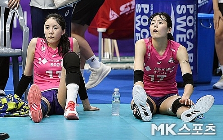Cặp chị em Lee Da-yeong "nữ thần" bóng chuyền Hàn Quốc giờ ra sao?